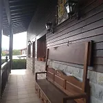 La Casona De Tresninin بيت للعطل