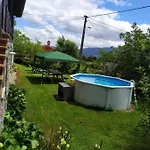 La Casona De Tresninin بيت للعطل *