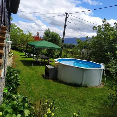 La Casona De Tresninin Holiday home *